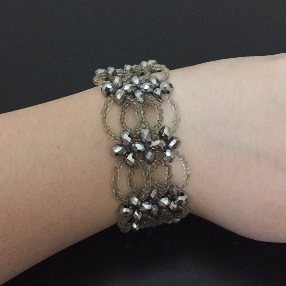 NWOT Silver/Black Beaded Bracelet - Picture 2 of 2